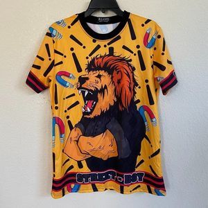 - Vintage Ricco Street Boy M Lion Shirt t-shirt Large Graphics Orange Yell…